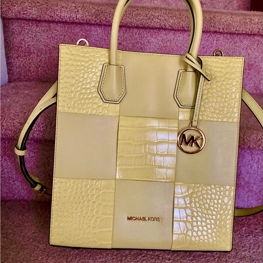 NWT~Michael Kors Mercer MD Crossbody Brand NEW Luxury Shoulder bag - Picture 11 of 16